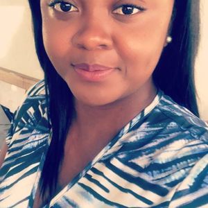 Meet your Posher, Brittney